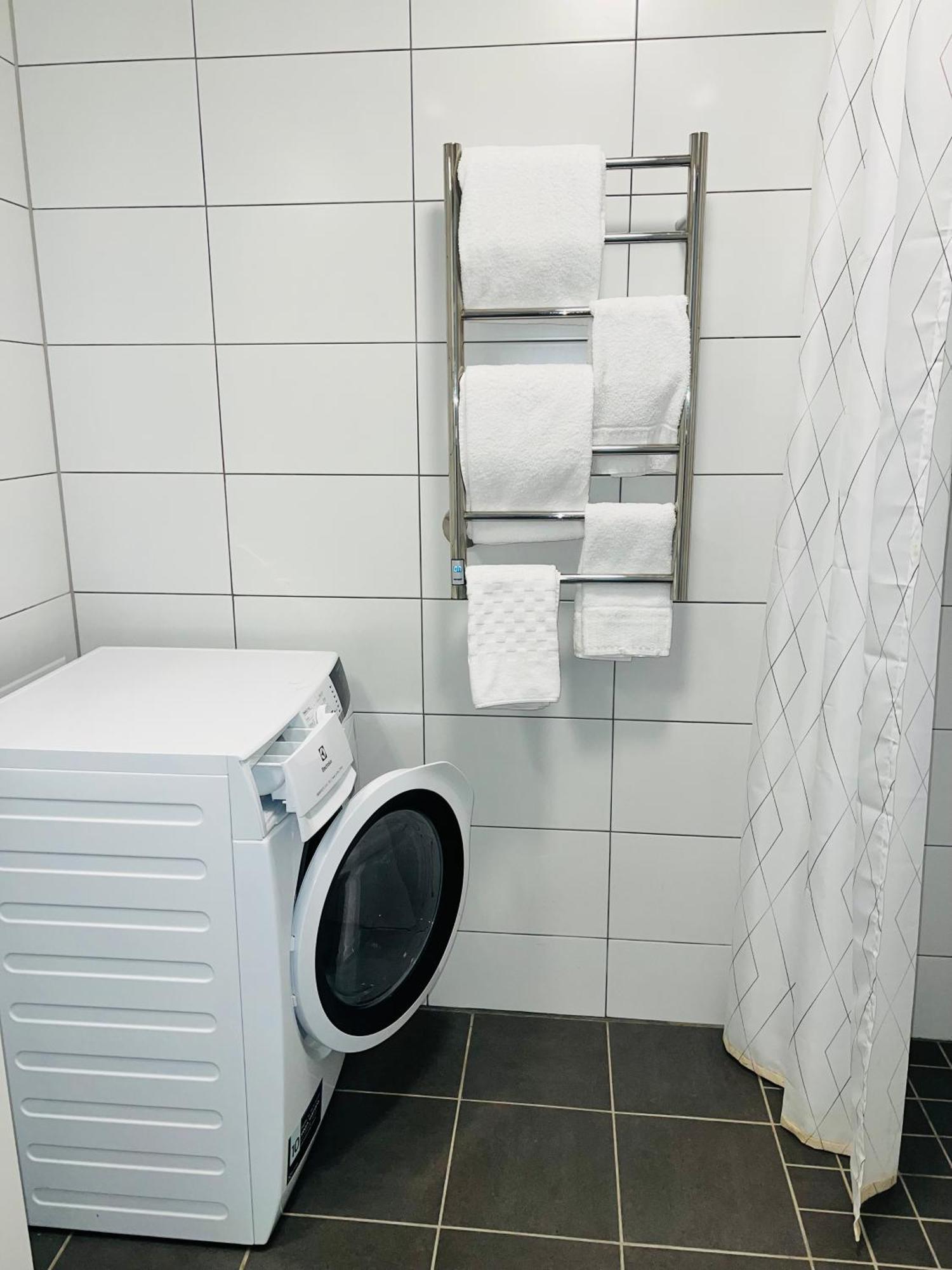 Continental Apartment Hotel Sollentuna Extérieur photo