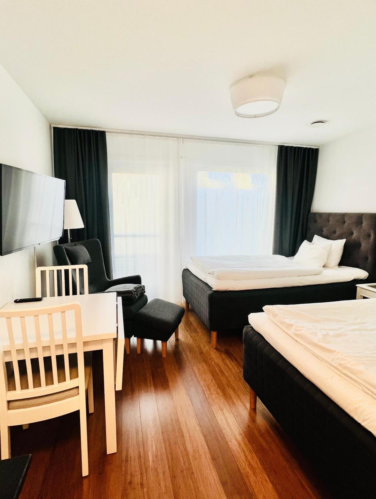 Continental Apartment Hotel Sollentuna Extérieur photo